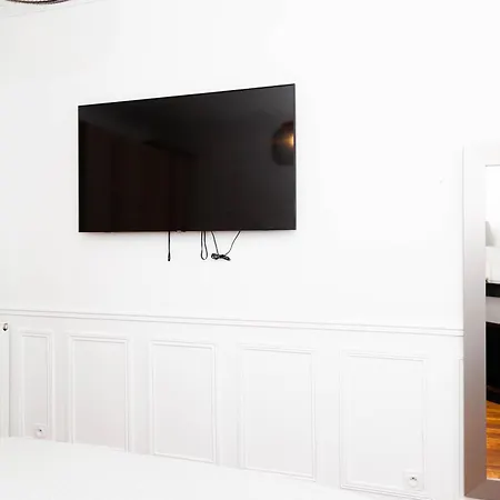 Apartment Berbere Les Bains Enghien-les-Bains